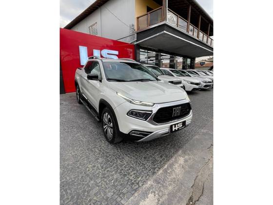 FIAT TORO 2.0 16V TURBO DIESEL VOLCANO 4WD AT9 FIAT TORO 2.0 16V TURBO DIESEL VOLCANO 4WD AT9